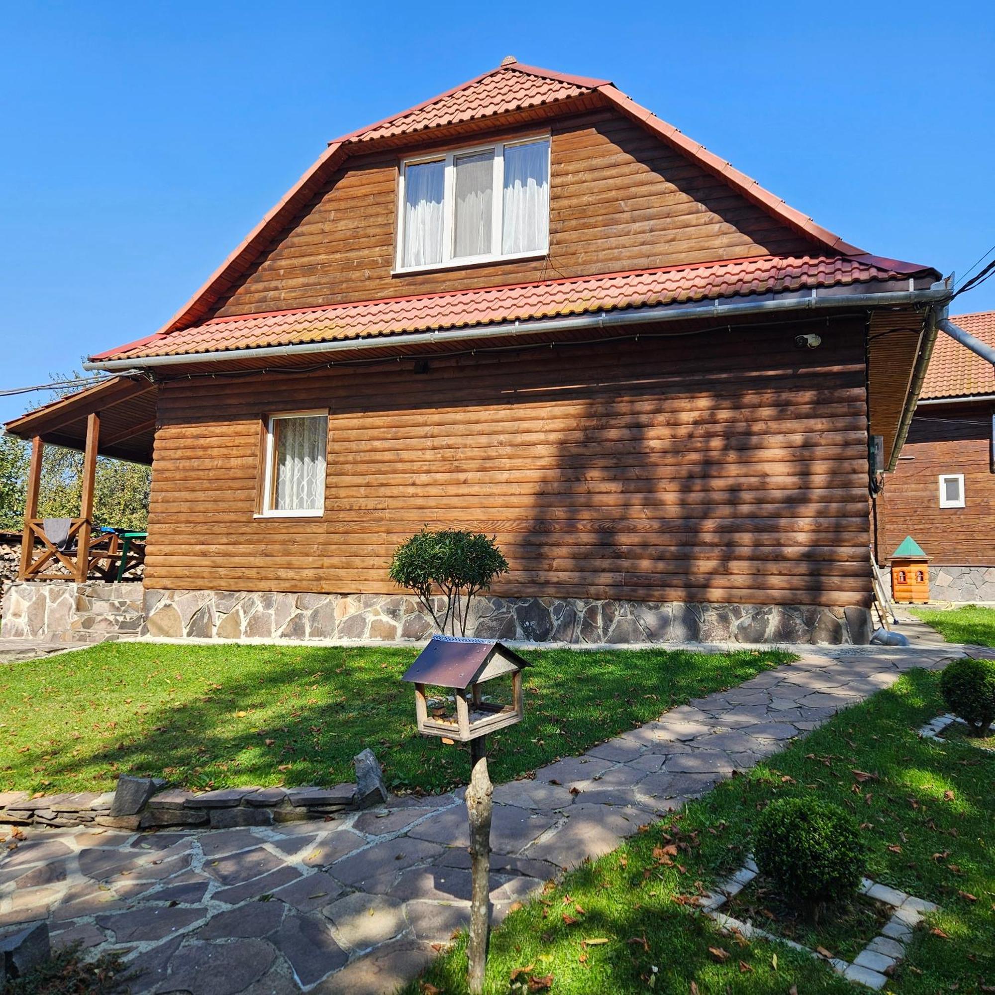 Зачаровані Карпати, Воловець Экстерьер фото